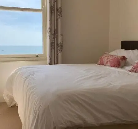 5, 11 The - Spectacular Views Of The Bay Filey