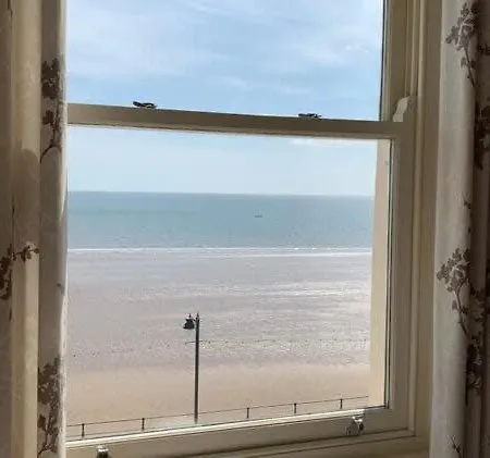 5, 11 The - Spectacular Views Of The Bay Feriehus Filey